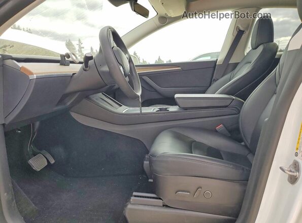 7SAYGDEE7PF691830 2023 TESLA MODEL Белый Вид салона спереди