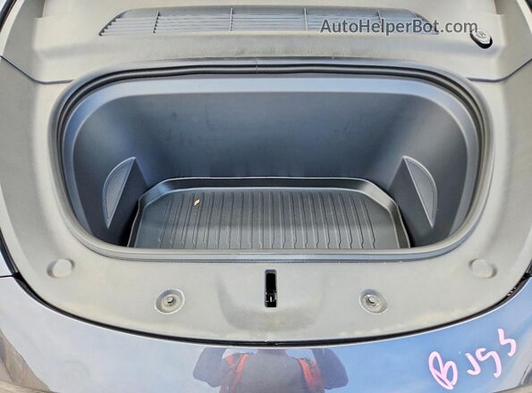 7SAYGDEE7SA346237 2025 TESLA MODEL Gray უკანა სალონის ხედი