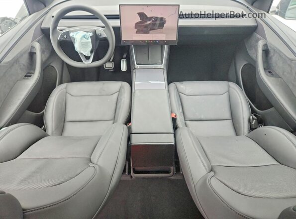 7SAYGDEE7TA692046 2026 TESLA MODEL Gray წინა პანელის ხედი
