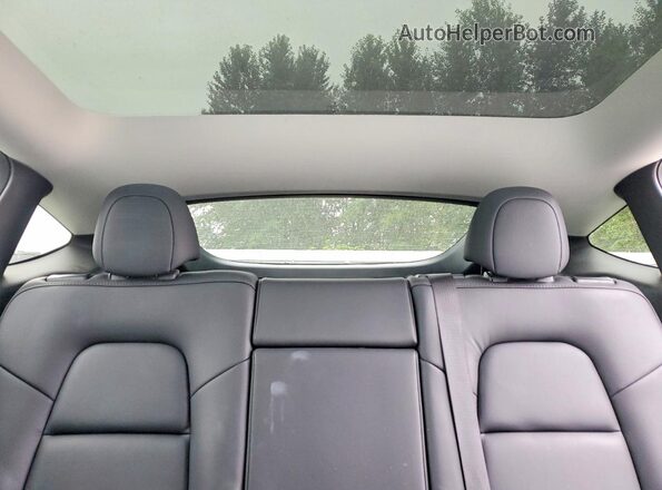 7SAYGDEE8NF574805 2022 TESLA MODEL Белый Вид задних сидений