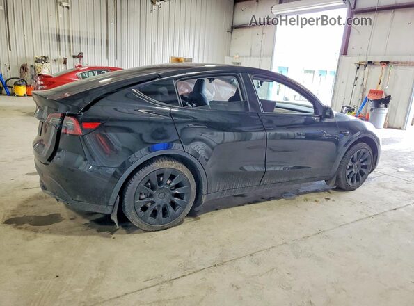 7SAYGDEE8PF755762 2023 TESLA MODEL Black Հետևի աջ