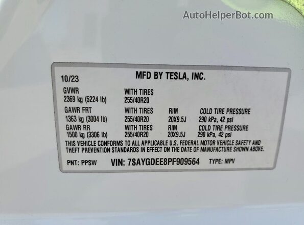 7SAYGDEE8PF909564 2023 TESLA MODEL White 360 interior view