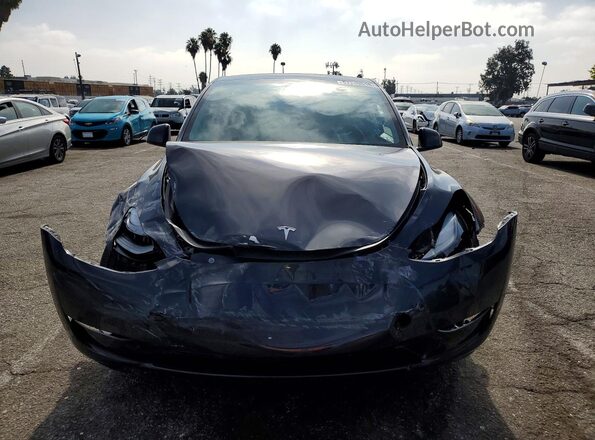7SAYGDEE8RA234847 2024 TESLA MODEL Серый Вид спереди