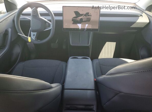 7SAYGDEE8TA663347 2026 TESLA MODEL White Առջևի վահանակի տեսք