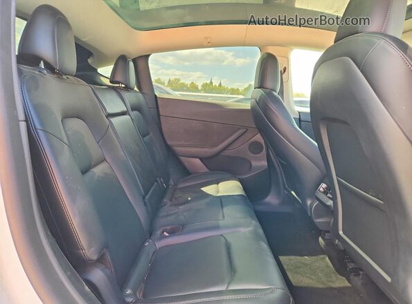 7SAYGDEE9NF504553 2022 TESLA MODEL White Вид задніх сидінь