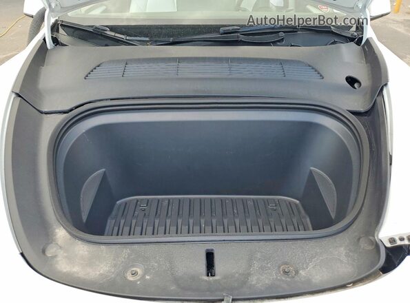 7SAYGDEE9PA211641 2023 TESLA MODEL White Engine compartment view