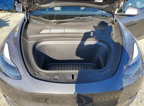 7SAYGDEEXPF609332 2023 TESLA MODEL Gray Engine compartment view