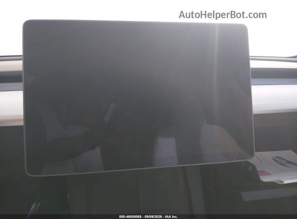 7SAYGDEEXSF238018 2025 TESLA MODEL Y White 