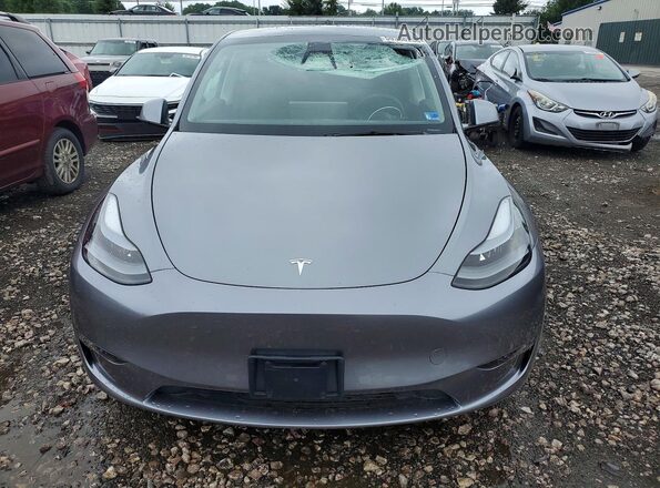 7SAYGDEEXSF262061 2025 TESLA MODEL Gray წინა ხედი