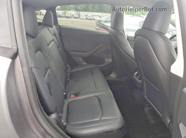 7SAYGDEEXSF262061 2025 TESLA MODEL Gray უკანა სავარძლების ხედი