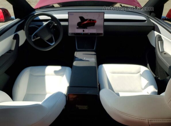 7SAYGDEEXTA676505 2026 TESLA MODEL Красный Вид панели приборов