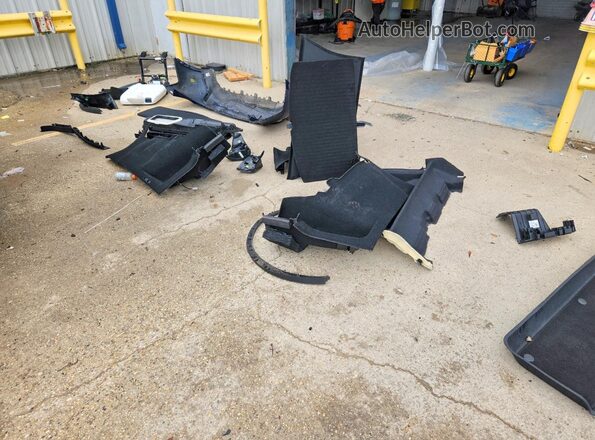 7SAYGDEF1RF027230 2024 TESLA MODEL Синий Вид подкапотного пространства