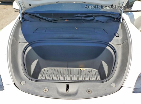 7SAYGDEF2NF336246 2022 TESLA MODEL White Engine compartment view
