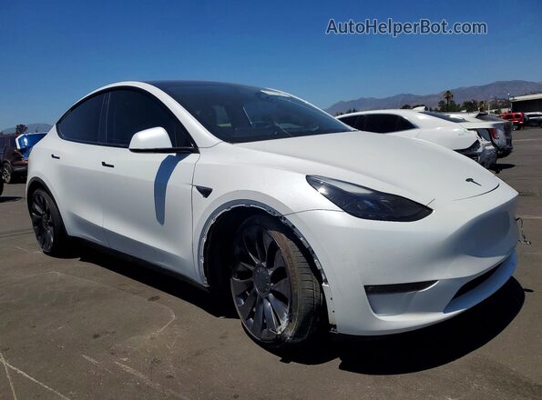 7SAYGDEF2PF713869 2023 TESLA MODEL White Front right
