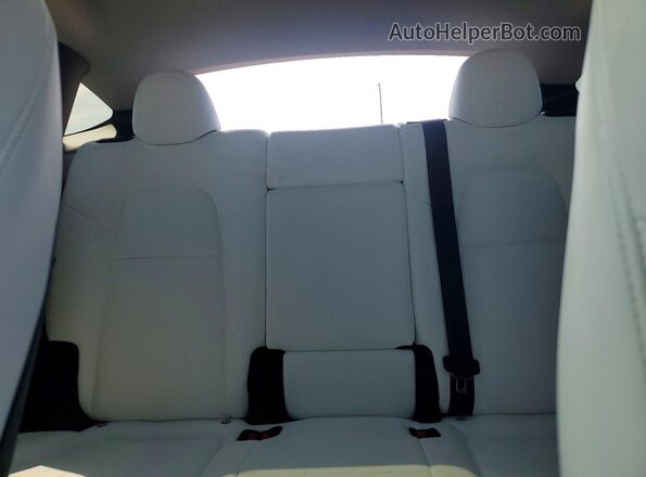7SAYGDEF3RA299243 2024 TESLA MODEL Белый Вид задних сидений