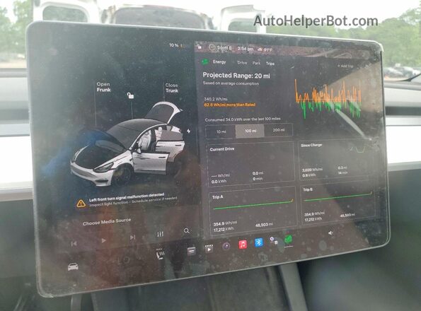 7SAYGDEF4RA269099 2024 TESLA MODEL Black ხელსაწყოთა პანელის ხედი