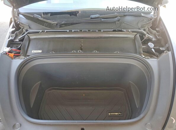7SAYGDEF5NF439046 2022 TESLA MODEL Gray Widok komory silnika