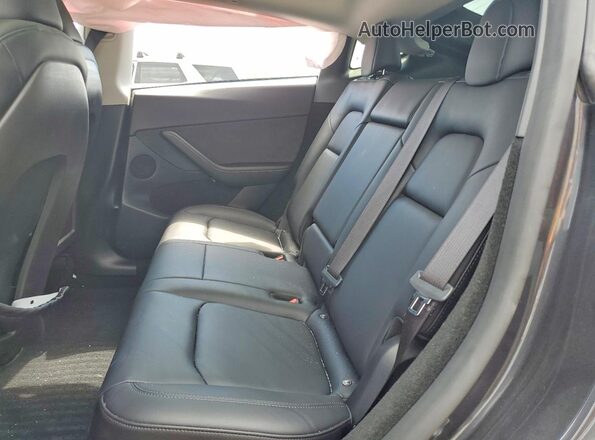 7SAYGDEF6RF048798 2024 TESLA MODEL Gray Vista de los asientos traseros
