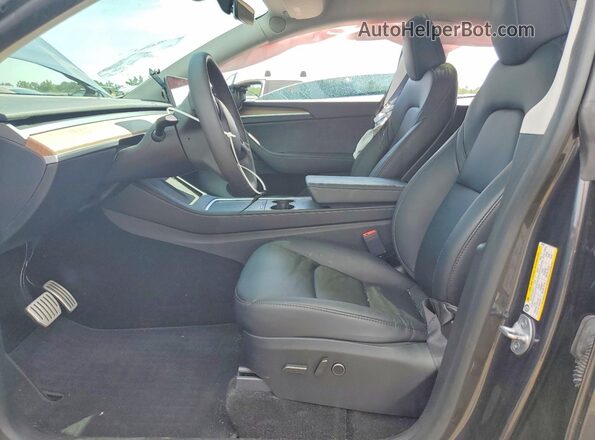 7SAYGDEF6RF048798 2024 TESLA MODEL Gray Vista interior delantera