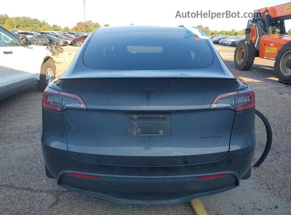 7SAYGDEF6RF048798 2024 TESLA MODEL Gray Vista trasera