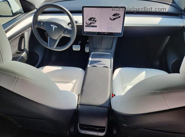 7SAYGDEF6RF113813 2024 TESLA MODEL White Vista del salpicadero