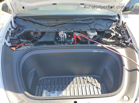 7SAYGDEF8PF777057 2023 TESLA MODEL White Vista interior trasera