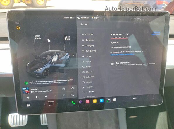 7SAYGDEF8RF027192 2024 TESLA MODEL Gray Dashboard view