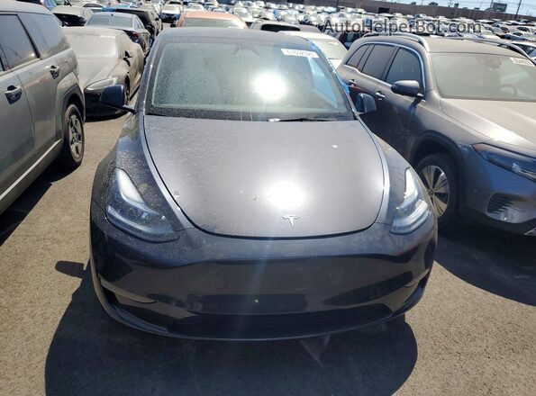 7SAYGDEF8SF307538 2025 TESLA MODEL Угольный Вид спереди