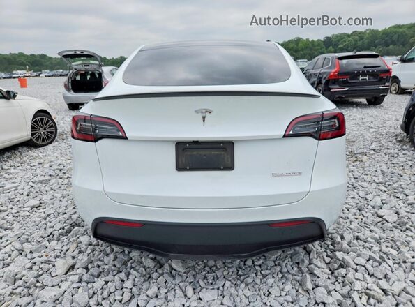 7SAYGDEF9SA343168 2025 TESLA MODEL Белый Вид сзади