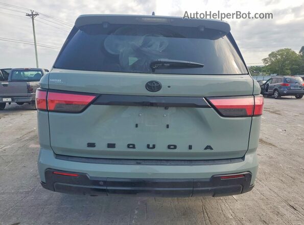 7SVAAABA5RX029310 2024 TOYOTA SEQUOIA Green Հետևի տեսք