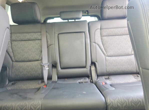 7SVAAABA5RX029310 2024 TOYOTA SEQUOIA Green Հետևի նստատեղերի տեսք