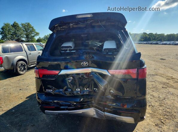 7SVAAABA8SX061013 2025 TOYOTA SEQUOIA Black Rear view