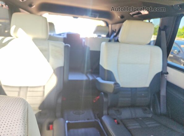7SVAAABA8SX061013 2025 TOYOTA SEQUOIA Black Rear seats view