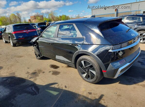 7YAKMDDC7SY001393 2025 HYUNDAI IONIQ Black Tył lewy