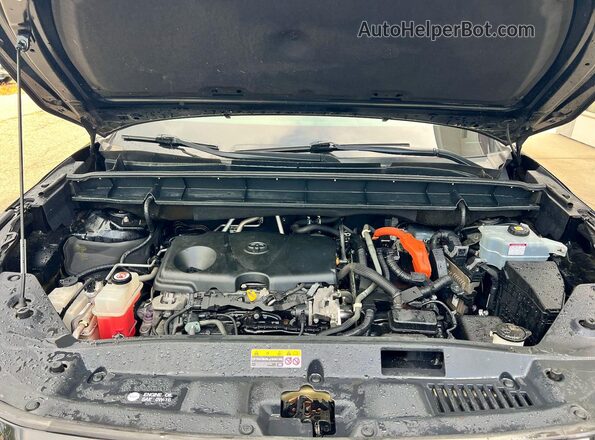 5TDGBRCH4MS034038 2021 TOYOTA HIGHLANDER Black Widok wnętrza z przodu