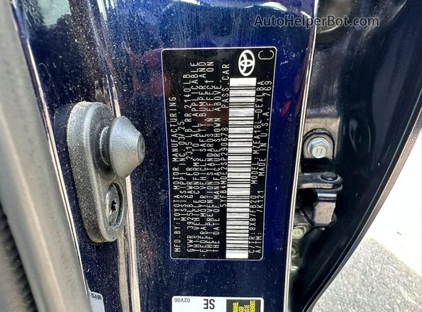 5YFB4MDE2SP290678 2025 TOYOTA COROLLA Blue Rear interior view