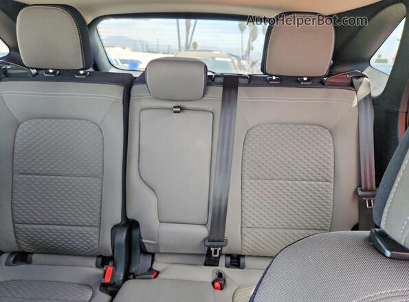 1FMCU0BZ8LUC11212 2020 FORD ESCAPE Белый Вид задней части салона