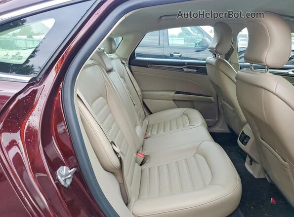 3FA6P0HD0HR332146 2017 FORD FUSION Maroon უკანა სალონის ხედი
