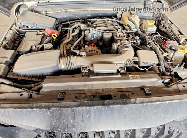 1C4HJXDG7JW108629 2018 JEEP WRANGLER Silver Widok naklejki z numerem VIN