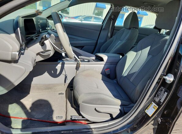 KMHLL4DG6TU168706 2026 HYUNDAI ELANTRA Black Dashboard view
