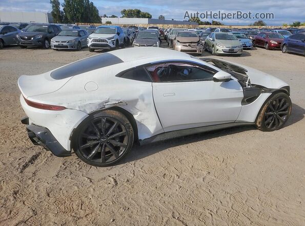 SCFSMGAWXKGN02034 2019 ASTON MARTIN VANTAGE Белый Передняя правая четверть
