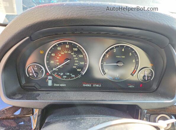 5UXKT0C51G0S76039 2016 BMW X5 Black Vista de los asientos traseros