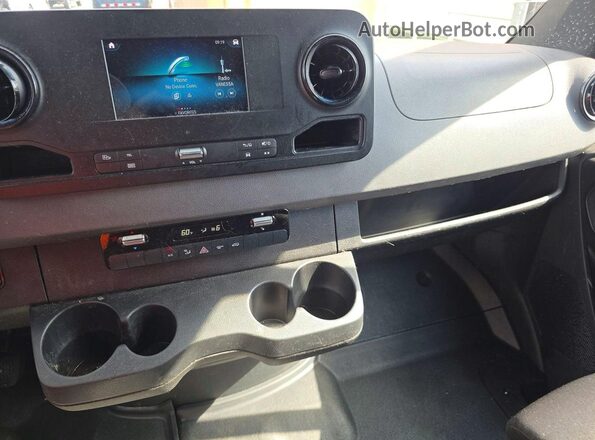 W1Y4NCHY3PT148579 2023 MERCEDES-BENZ SPRINTER White Widok tylnych siedzeń