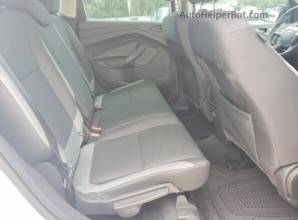 1FMCU0F72GUB53368 2016 FORD ESCAPE White Vista del compartimento del motor