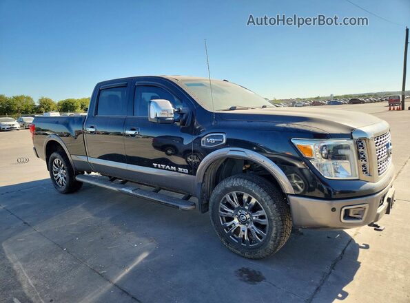 1N6AA1F41HN507860 2017 NISSAN TITAN Black Widok z przodu
