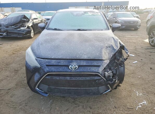 3MYDLBYV1HY161299 2017 TOYOTA YARIS Blue უკანა ხედი