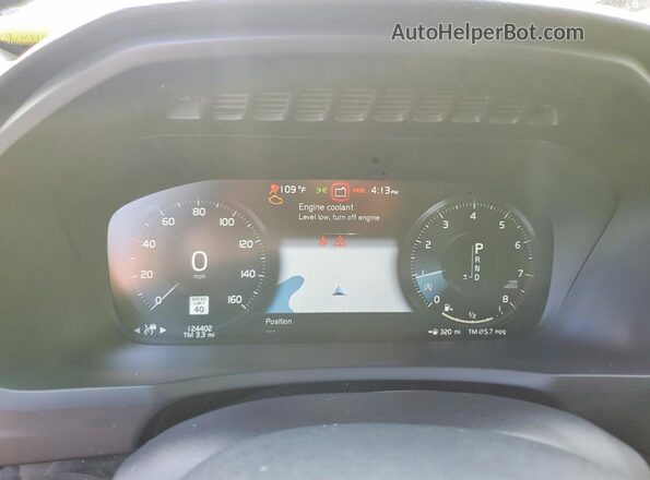 YV4A22PK5J1196074 2018 VOLVO XC90 Gray Rear seats view