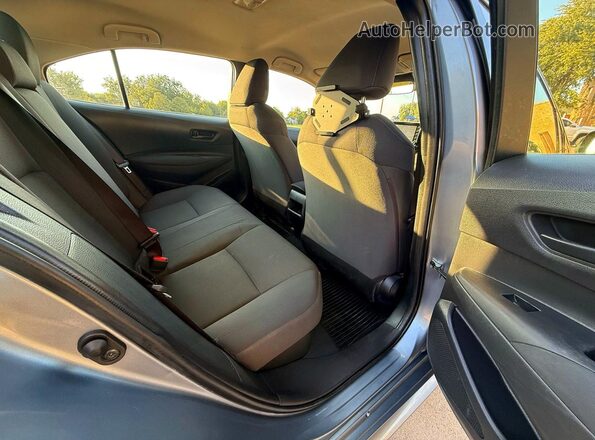 JTDEAMDE3NJ050019 2022 TOYOTA COROLLA Blue Front interior view