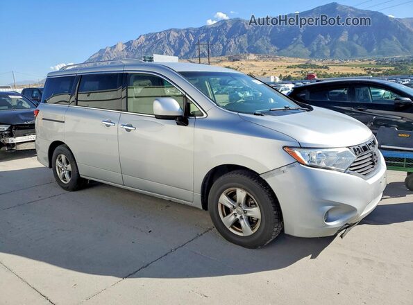JN8AE2KP4G9156788 2016 NISSAN QUEST Silver Widok z przodu