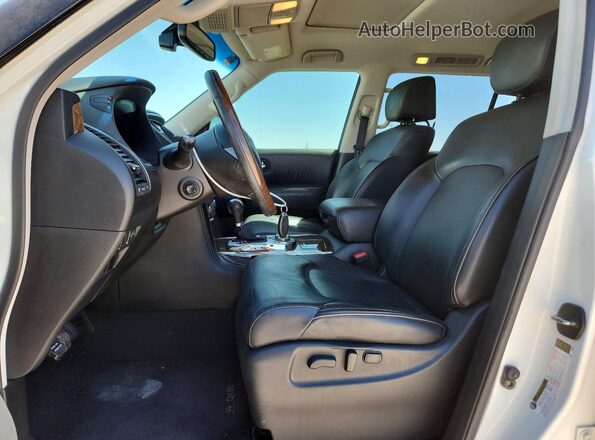 JN8AZ2NE0H9150485 2017 INFINITI QX80 White Dashboard view